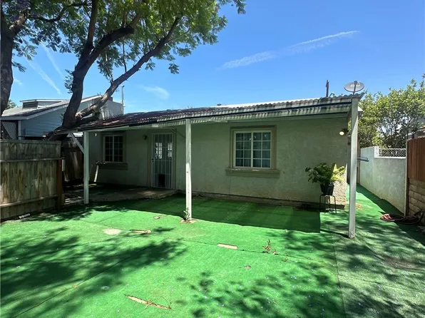 22113 Cantlay St, Canoga Park, CA 91303