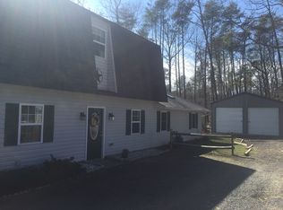 12483 Newland Rd, Warsaw, VA 22572