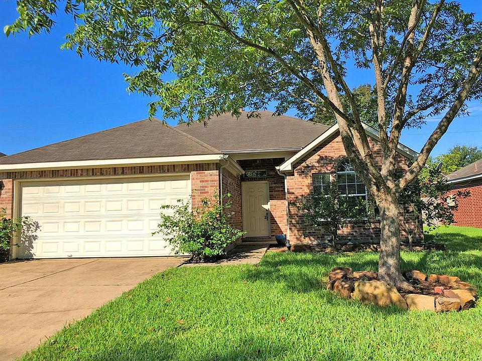 1st image of 6727 Cypress Glades Dr