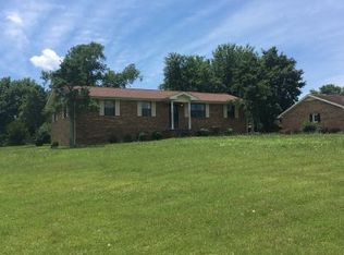 30 Lytle Dr, Hartsville, TN 37074