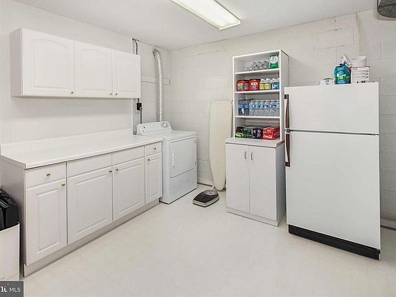 5th image of 6657 McLean Dr