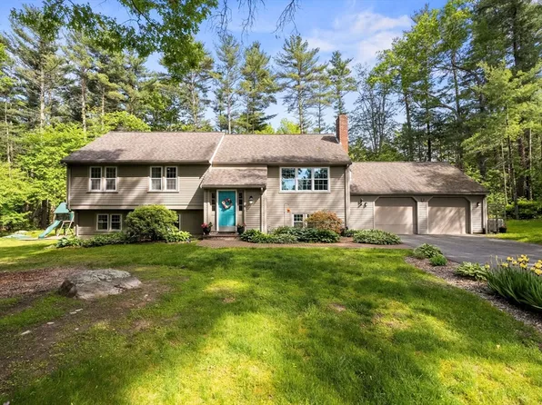 18 Arend Cir, Hanover, MA 02339