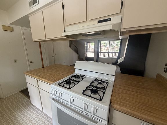 3rd image of 1200 Wildwood Ave #46