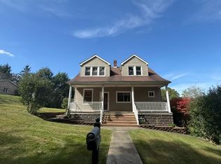 1910 2nd St, Connellsville, PA 15425