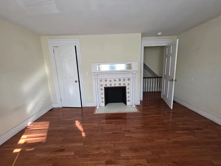 133 Hobart St #2A — Photo 6