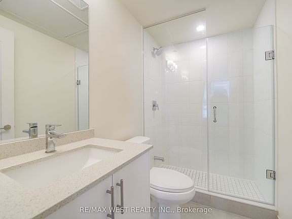 5th image of 8960 Jane St #1502