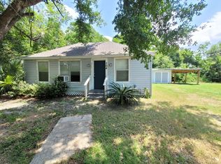 704 N Old Corry Field Rd, Pensacola, FL 32506