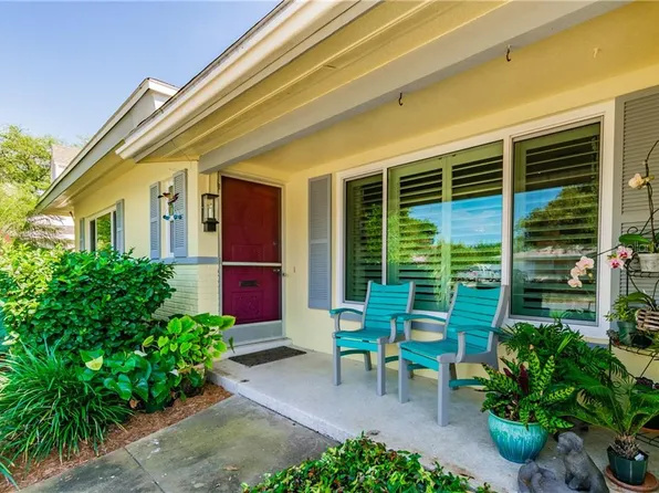 1124 35th Ave NE, Saint Petersburg, FL 33704