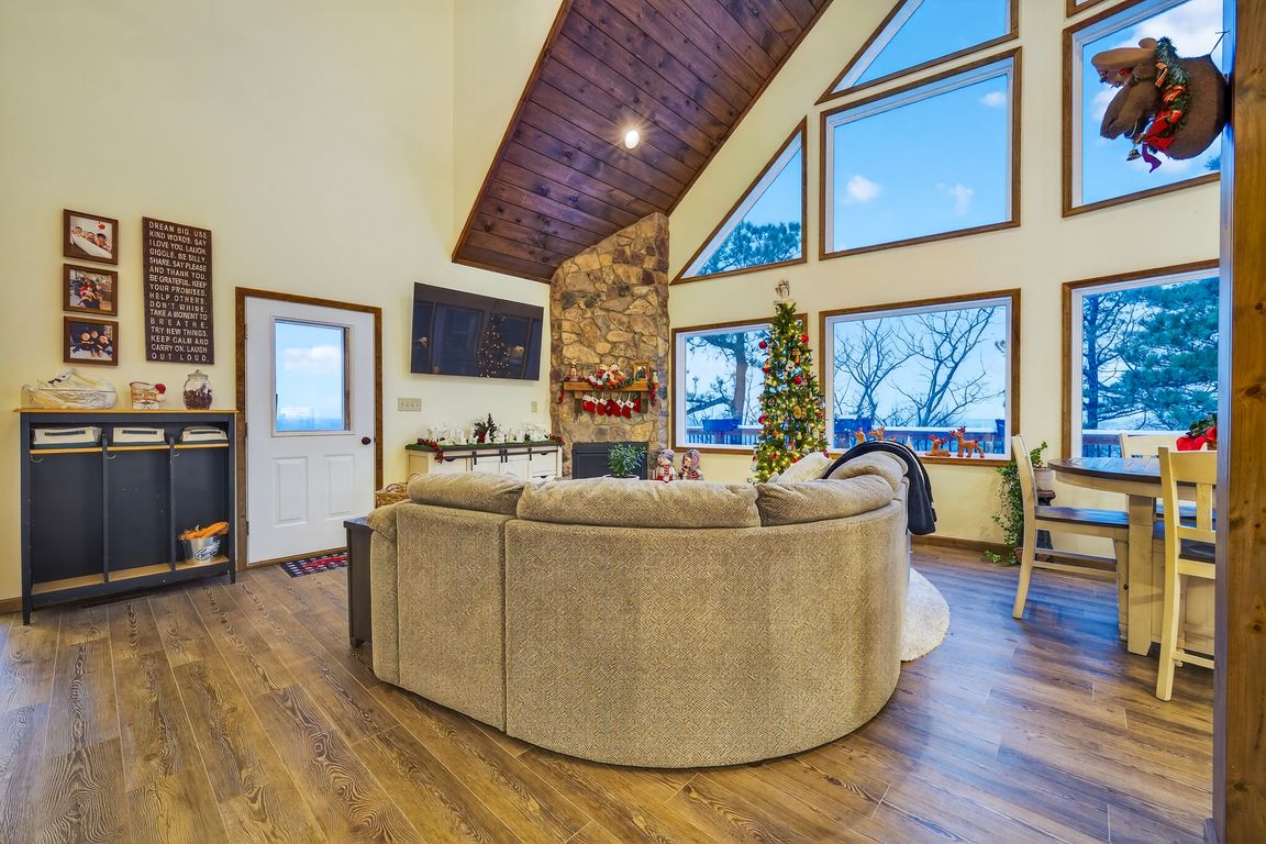 next background image