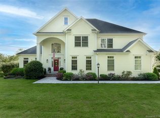 373 Chestnut Hill Rd, Norwalk, CT 06851