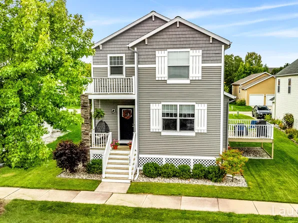 4321 Astoria Ave SE, Kentwood, MI 49512