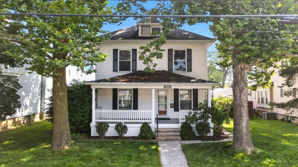 Real estate listing image