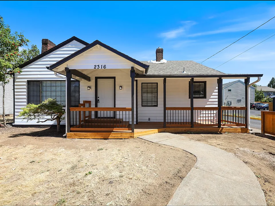 2312-2328 SE 89th