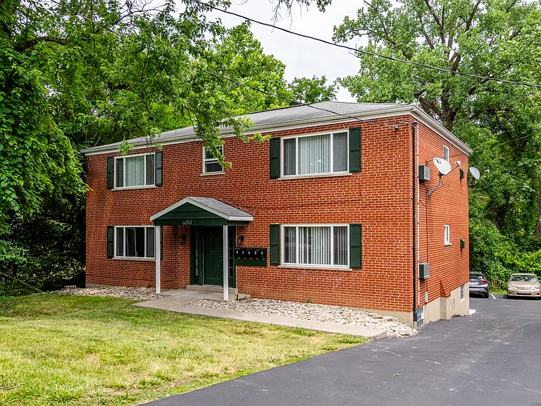 6310 Plainfield Rd #2 — Photo 2