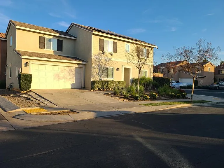 1420 Allium Ct — Photo 27