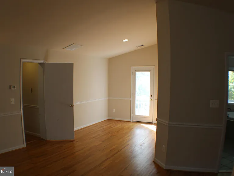 7012 Galgate Dr — Photo 17