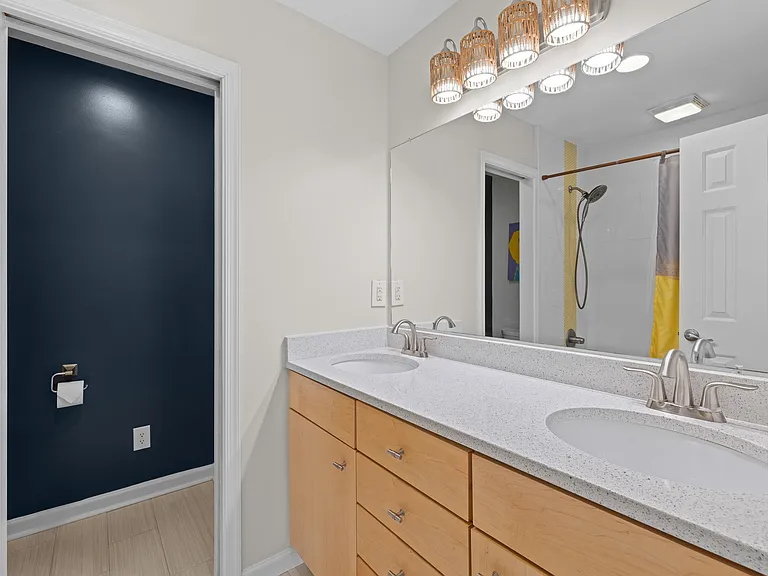 809 Virginia Ave — Photo 60