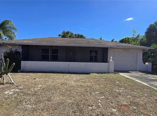 2094 Carpetgreen St, Pt Charlotte, FL 33948