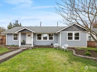 3410 SW 100th St, Seattle, WA 98146