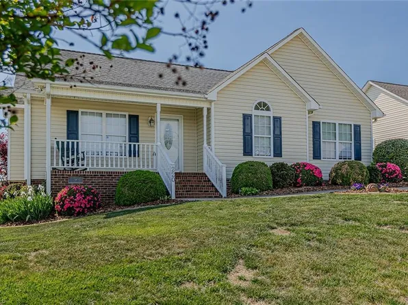 220 Thad Dr, Haw River, NC 27258