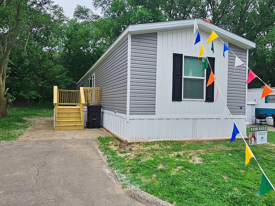 1st image of 3700 28th St #368