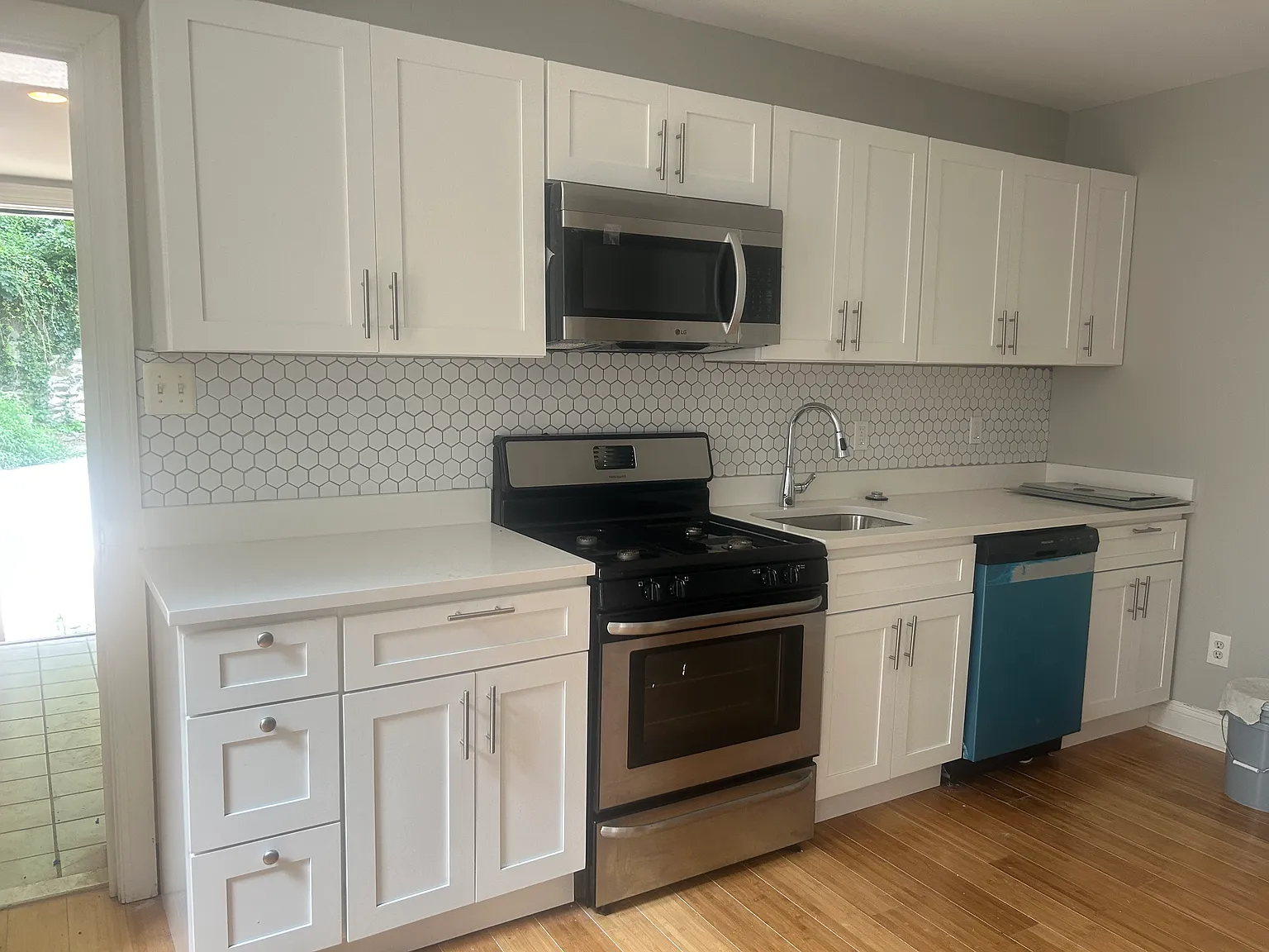 2 bed, $1,490 — Photo 4