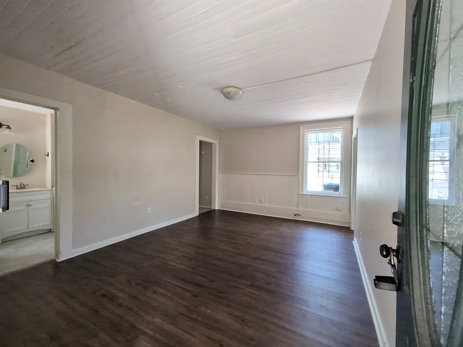511 Lincoln Street — Photo 2