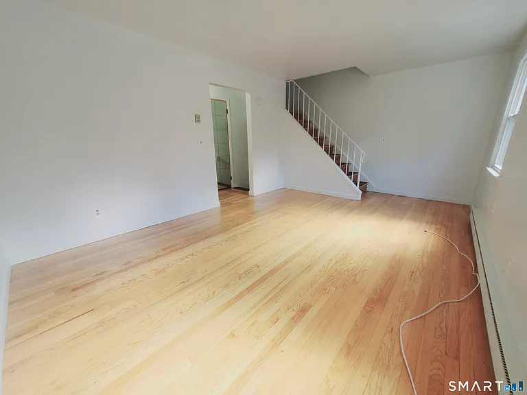 313 Flax Hill Rd #A — Photo 4