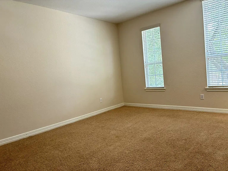 14207 Parable Ln — Photo 20