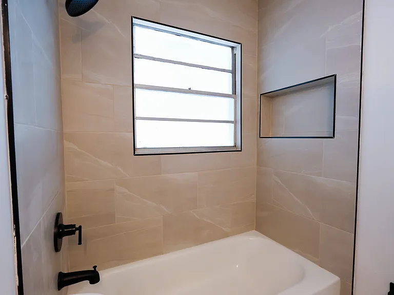 1810 Dixon Blvd — Photo 32