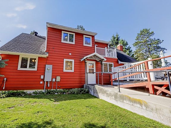 3rd image of 2111 Norway St
