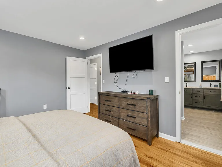 101 Sycamore Ave — Photo 21