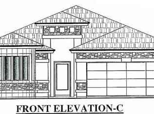 125 N Manzanita Dr, El Paso, TX 79928