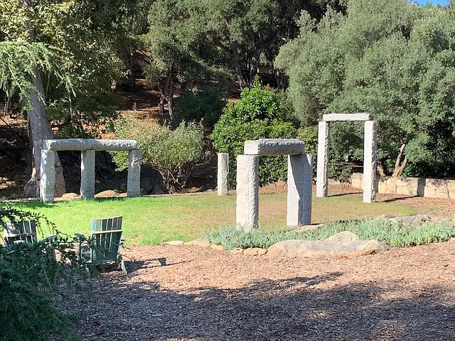 E Valley Rd — Photo 24