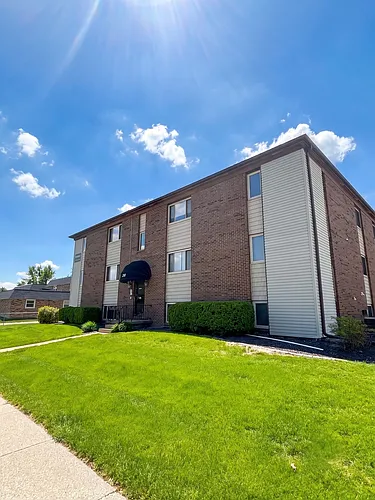 201 S Regency Dr Photo 1
