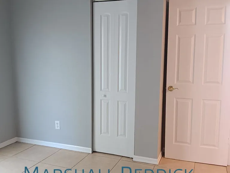 616 Santa Barbara Blvd — Photo 10