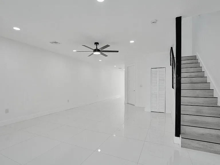 1215 W Las Olas Blvd #1215 — Photo 5