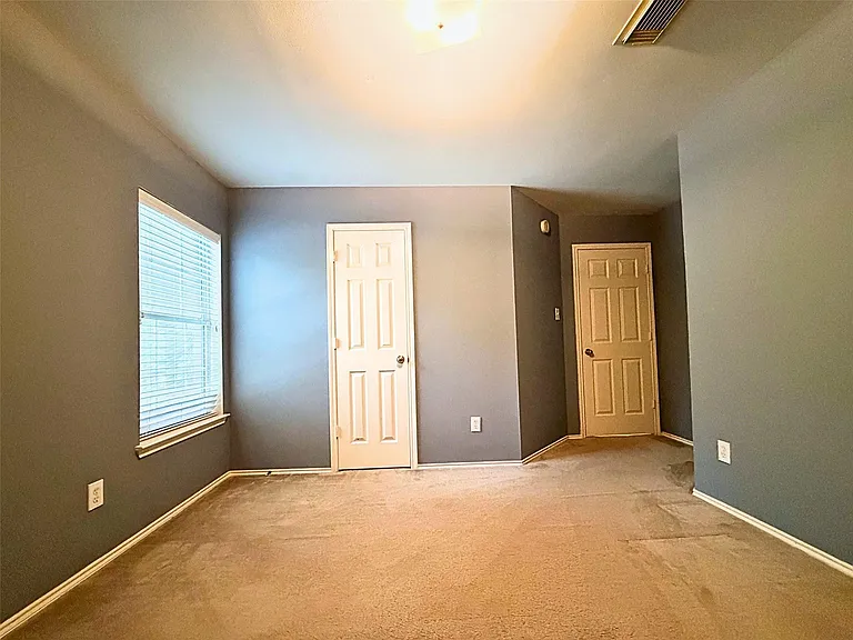 9011 Canton Park Ln — Photo 16