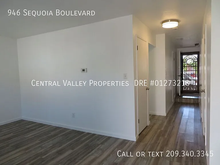 946 Sequoia Blvd — Photo 3