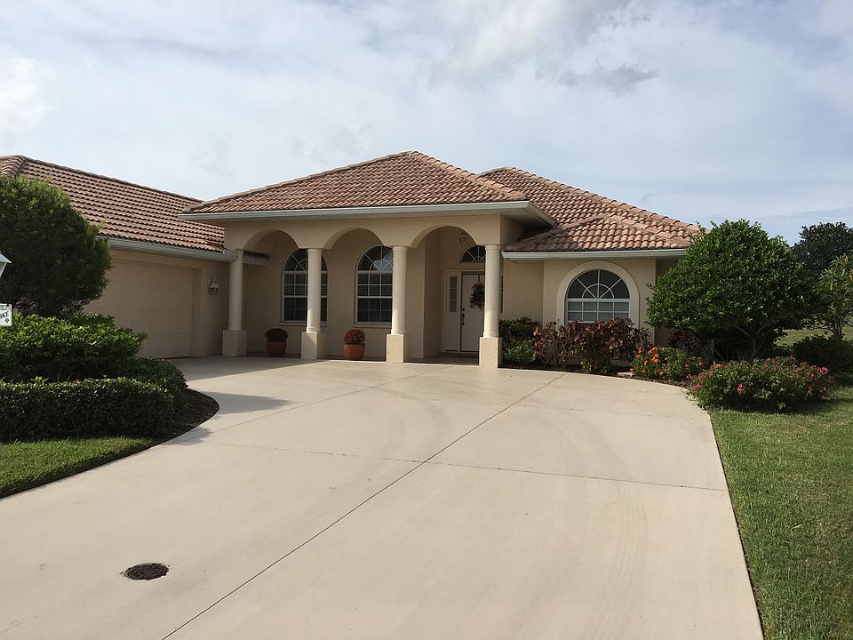 1st image of 7190 S Lake Dr