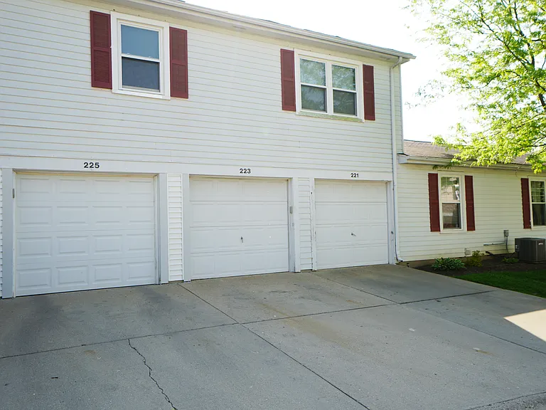 223 Harvest Ct — Photo 20