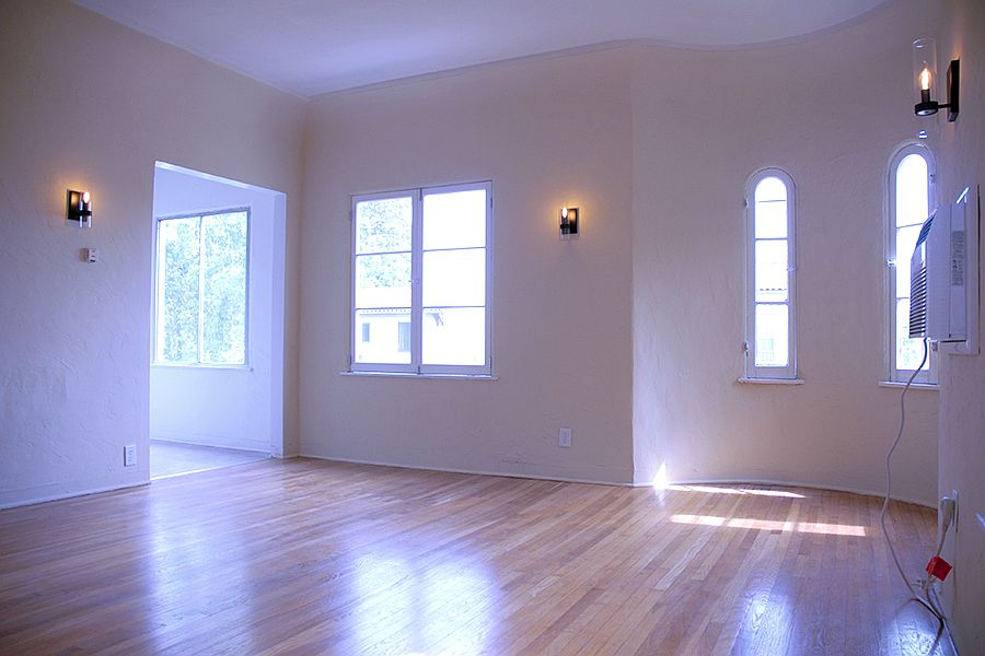 Living Room, facing the entrance to the kitchen area.