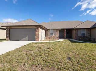 1330 S Normandy Ave, Republic, MO 65738