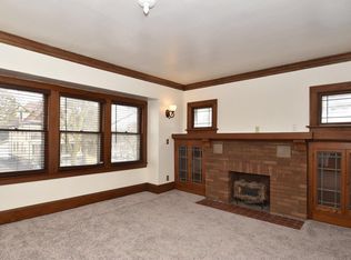 2231 N 62nd St, Wauwatosa, WI 53213