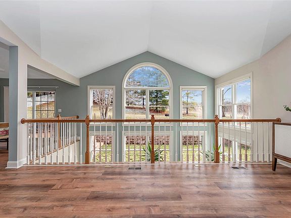 2nd image of 13432 Garden Circle Ct