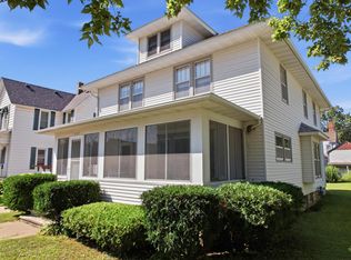 564 W Wabasha St, Winona, MN 55987