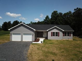 953 Richmond Rd, Bangor, PA 18013