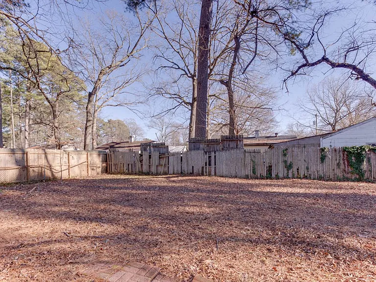106 Pine Grove Ave — Photo 29
