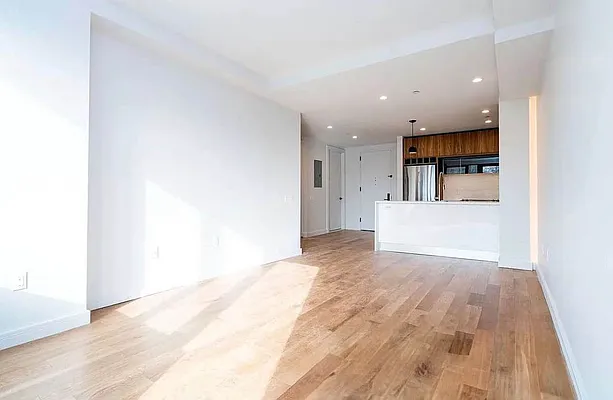 Rented by ERNY LLC | media 19