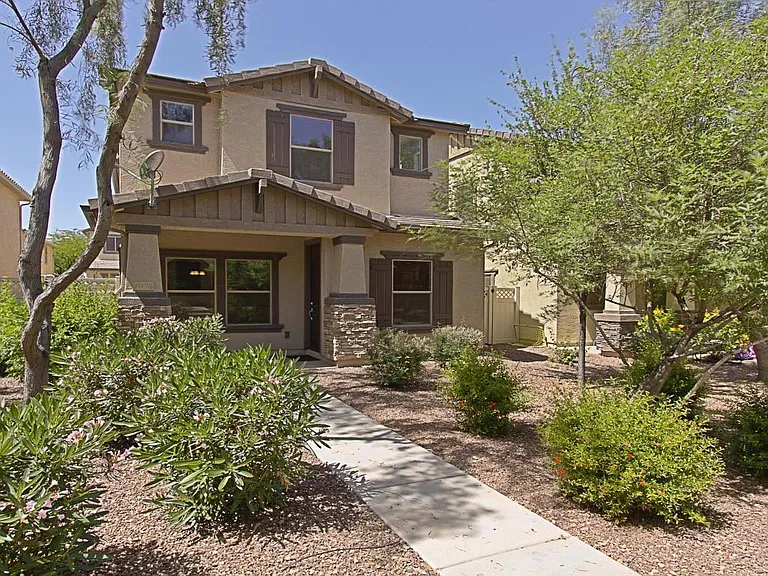 1035 S Cheshire Ln — Photo 1